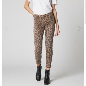 BLANK NYC The Reade Crop Skinny Leopard Cheetah Jeans